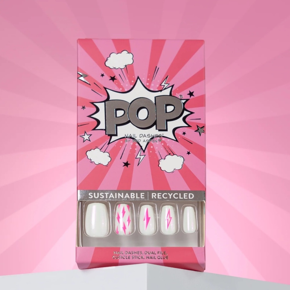 ⭐️ NEW Red Aspen Nail Dashes